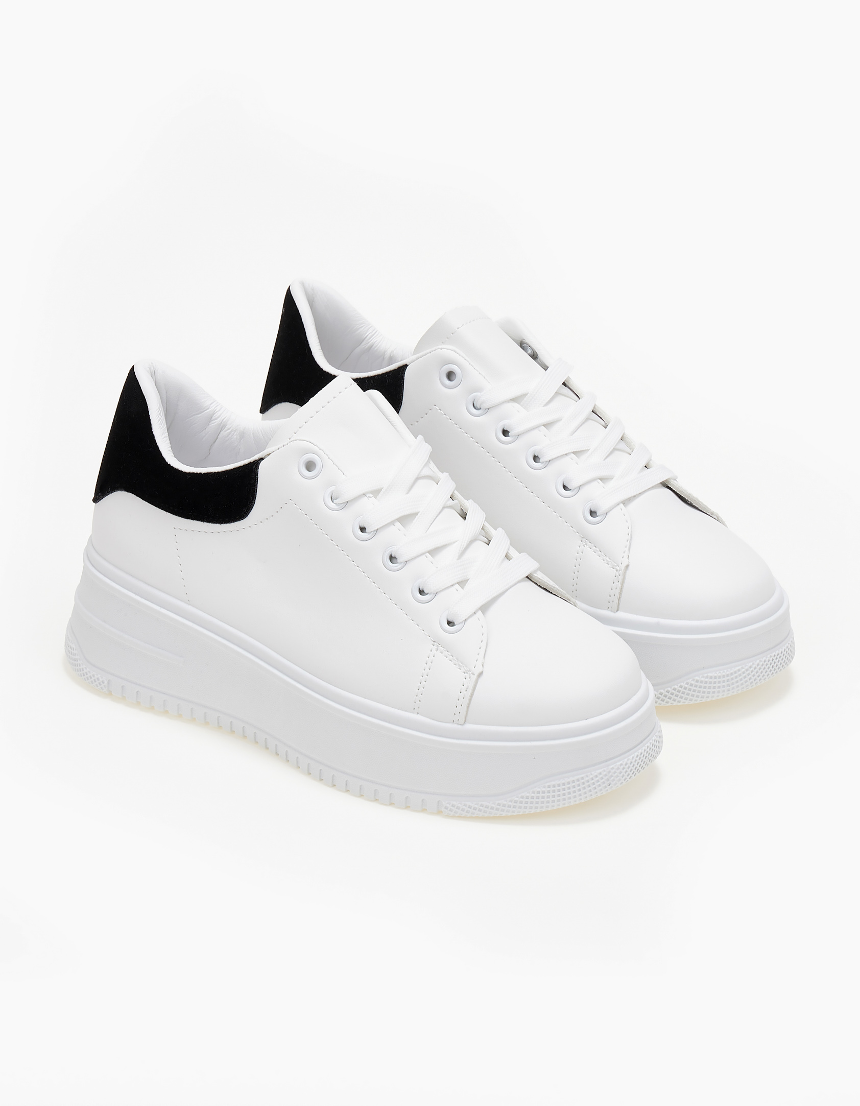 Issue Basic sneakers με κορδόνια - Μαύρο