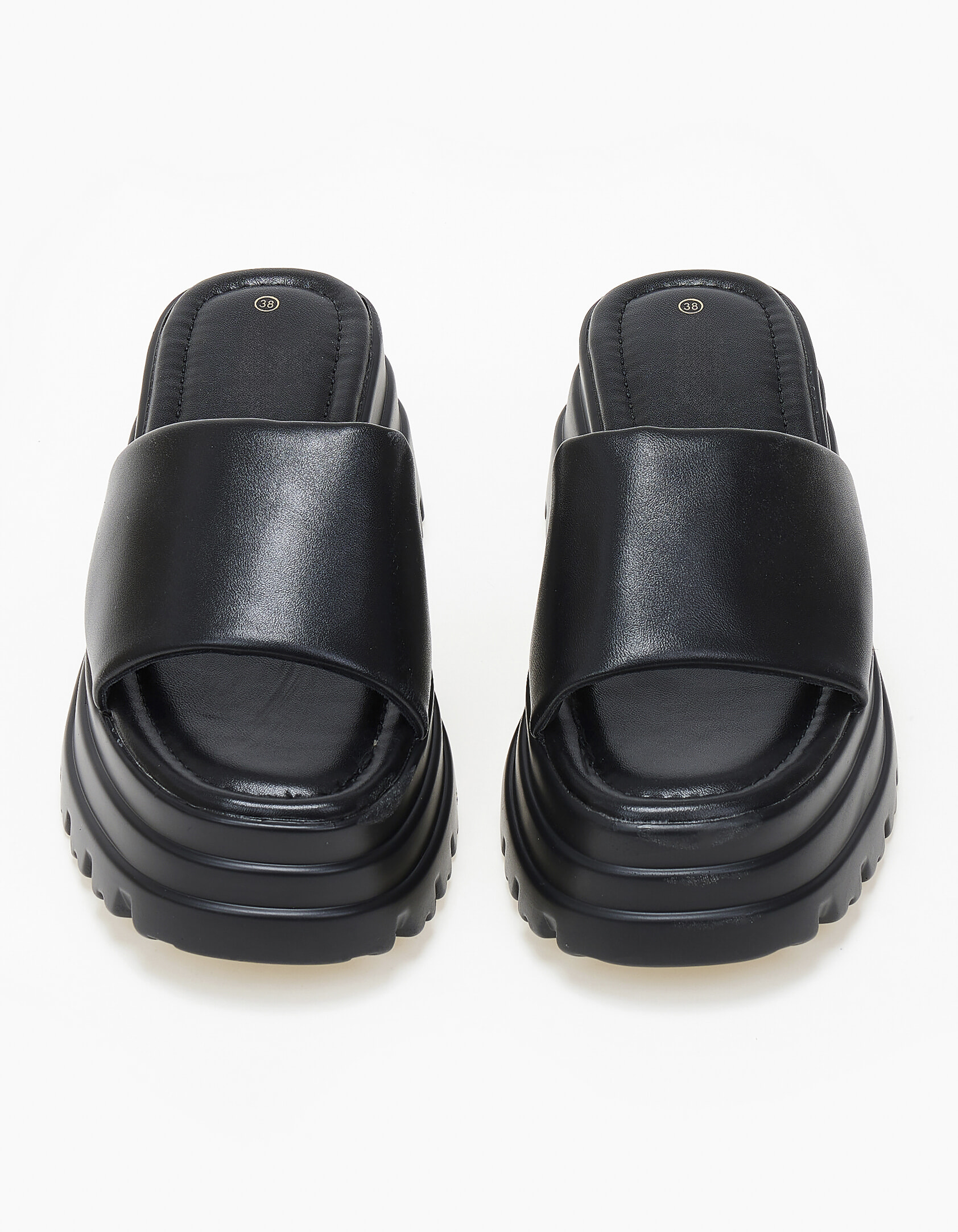 Chunky flatform με φάσα και τρακτερωτή σόλα - Μαύρο φωτογραφία