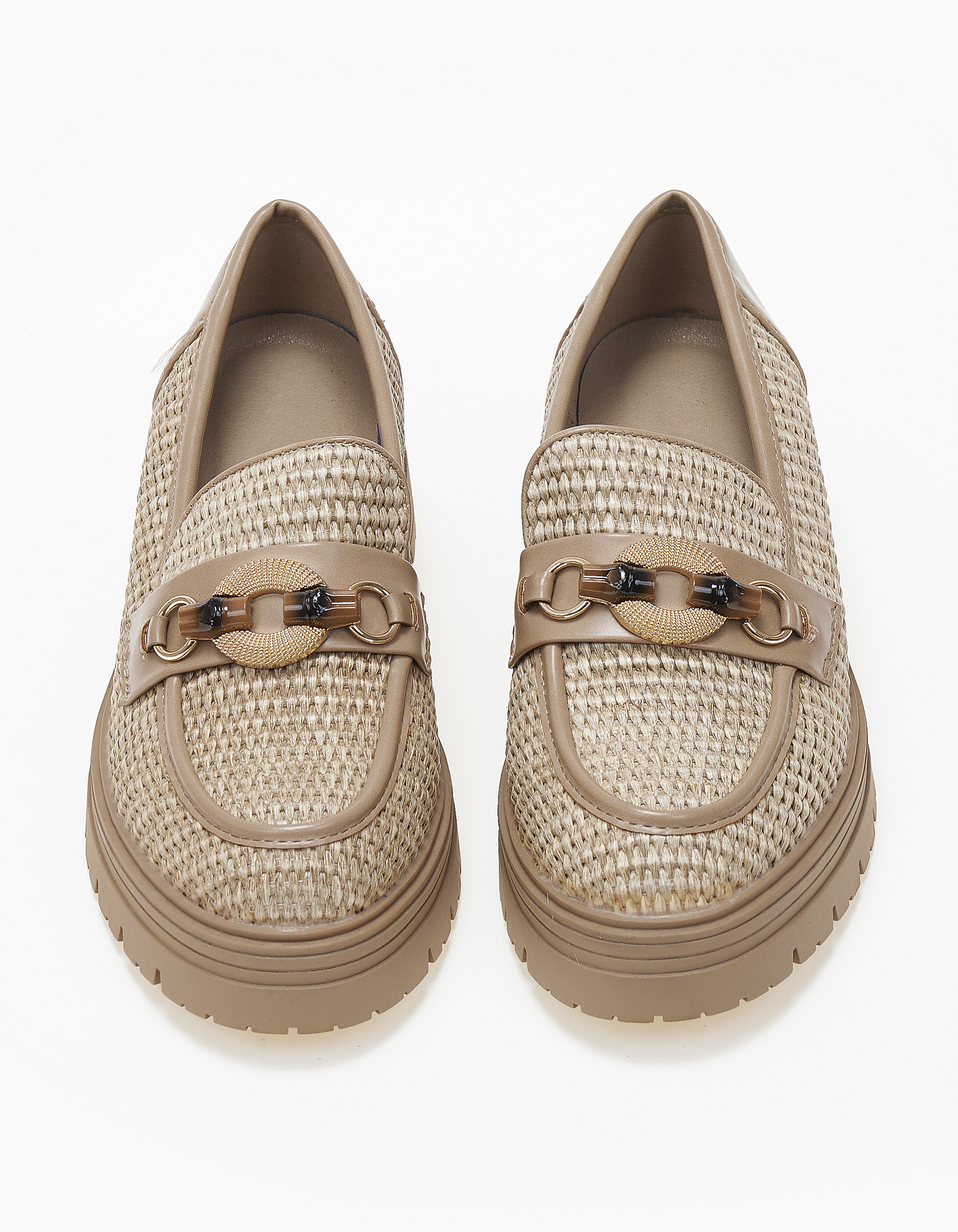 Γυναικεία loafers με ψάθα και τρακτερωτή σόλα - Πούρο φωτογραφία