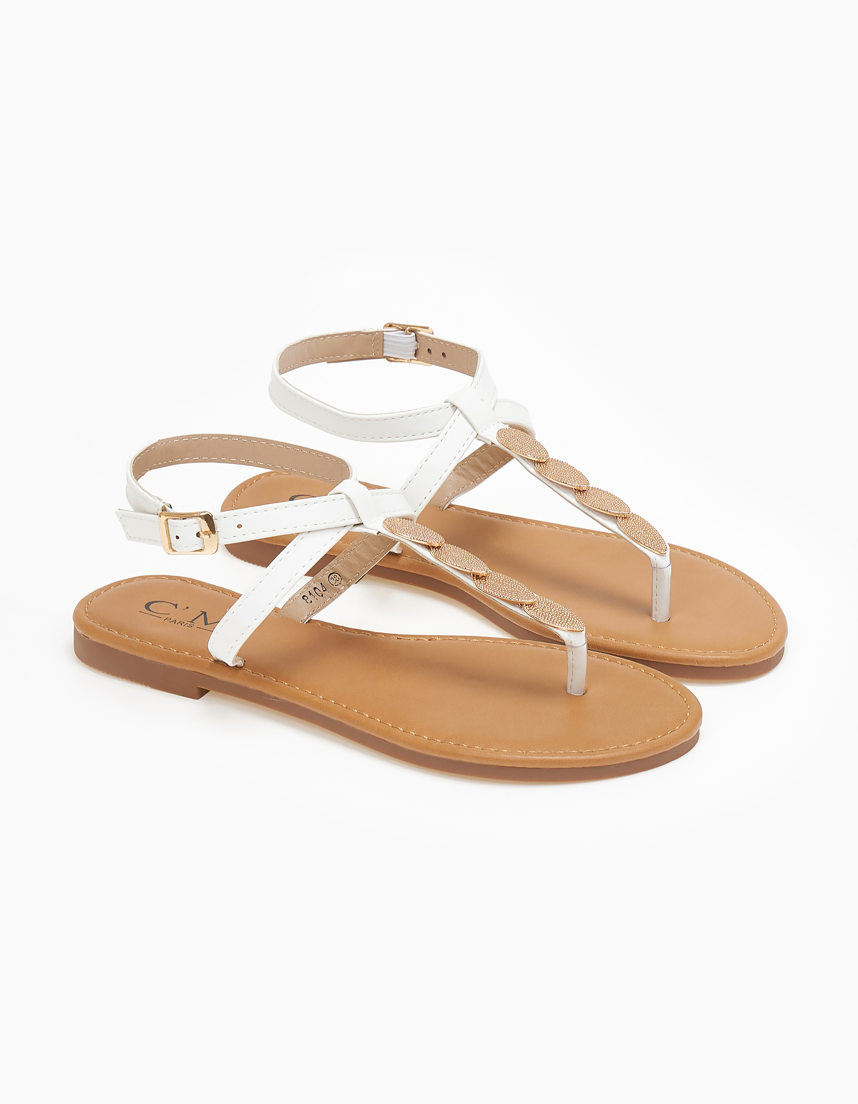 Σανδάλια με μεταλλική αγκράφα - Λευκό