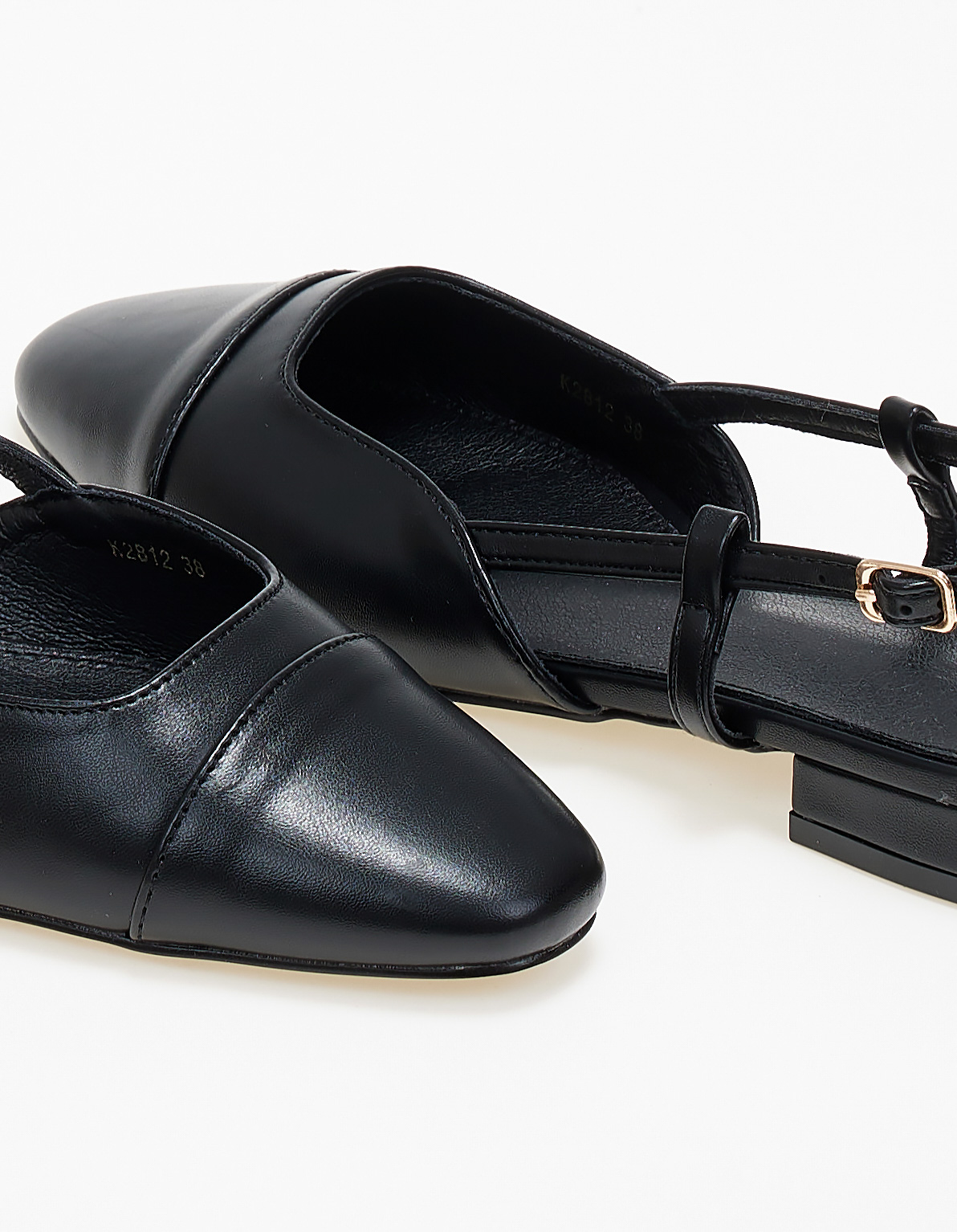 Γοβάκια με χαμηλό τακούνι - Μαύρο φωτογραφία