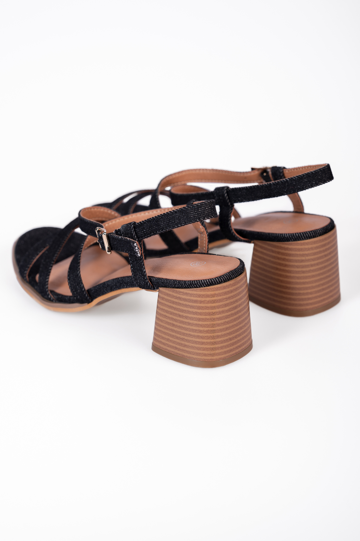All day πέδιλα με χοντρό τακούνι - Μαύρο φωτογραφία