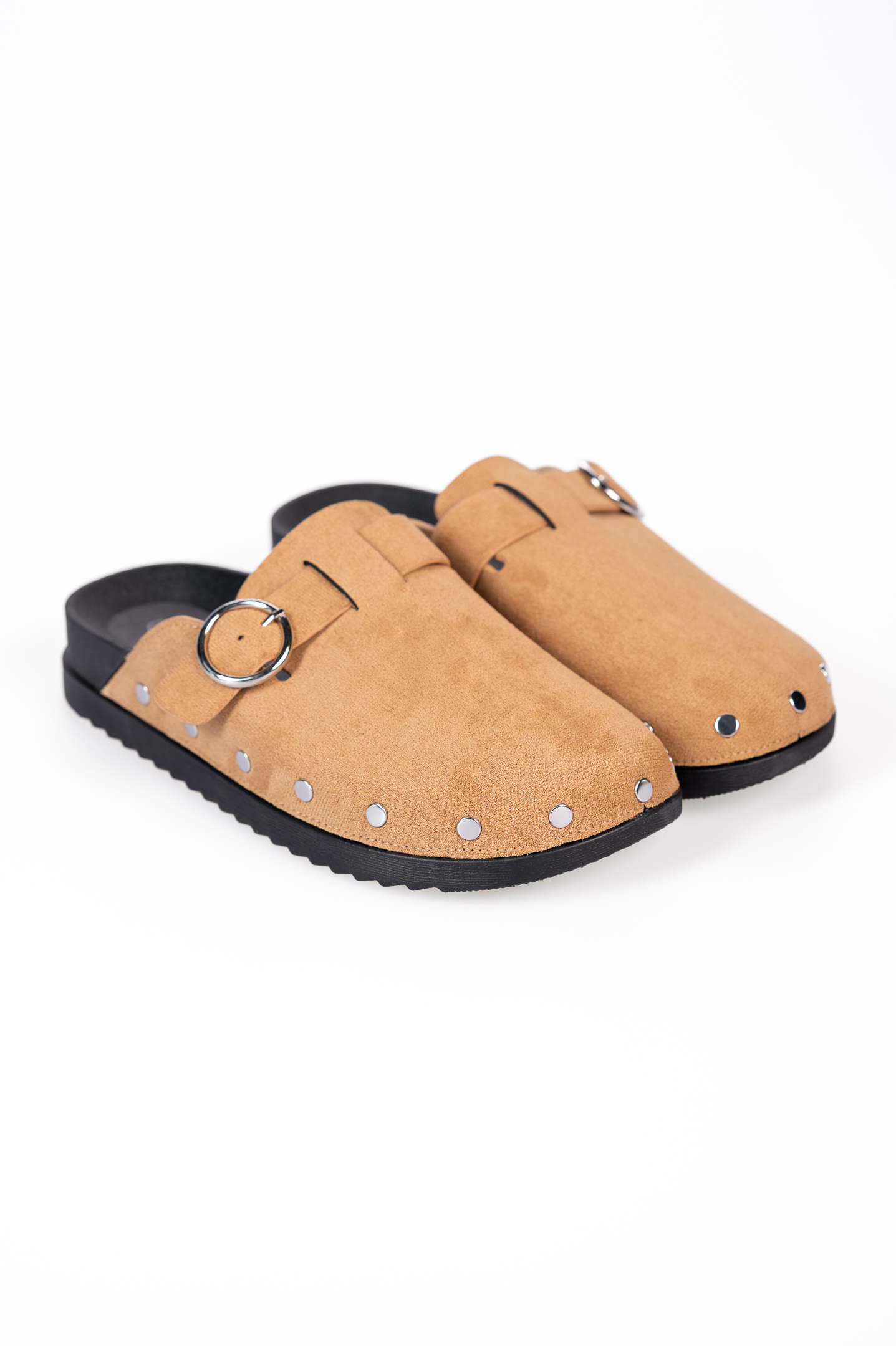 Παπούτσια > Clogs / Τσόκαρα Suede κλειστά σαμπό με αγκράφα και τρουκς - Κάμελ