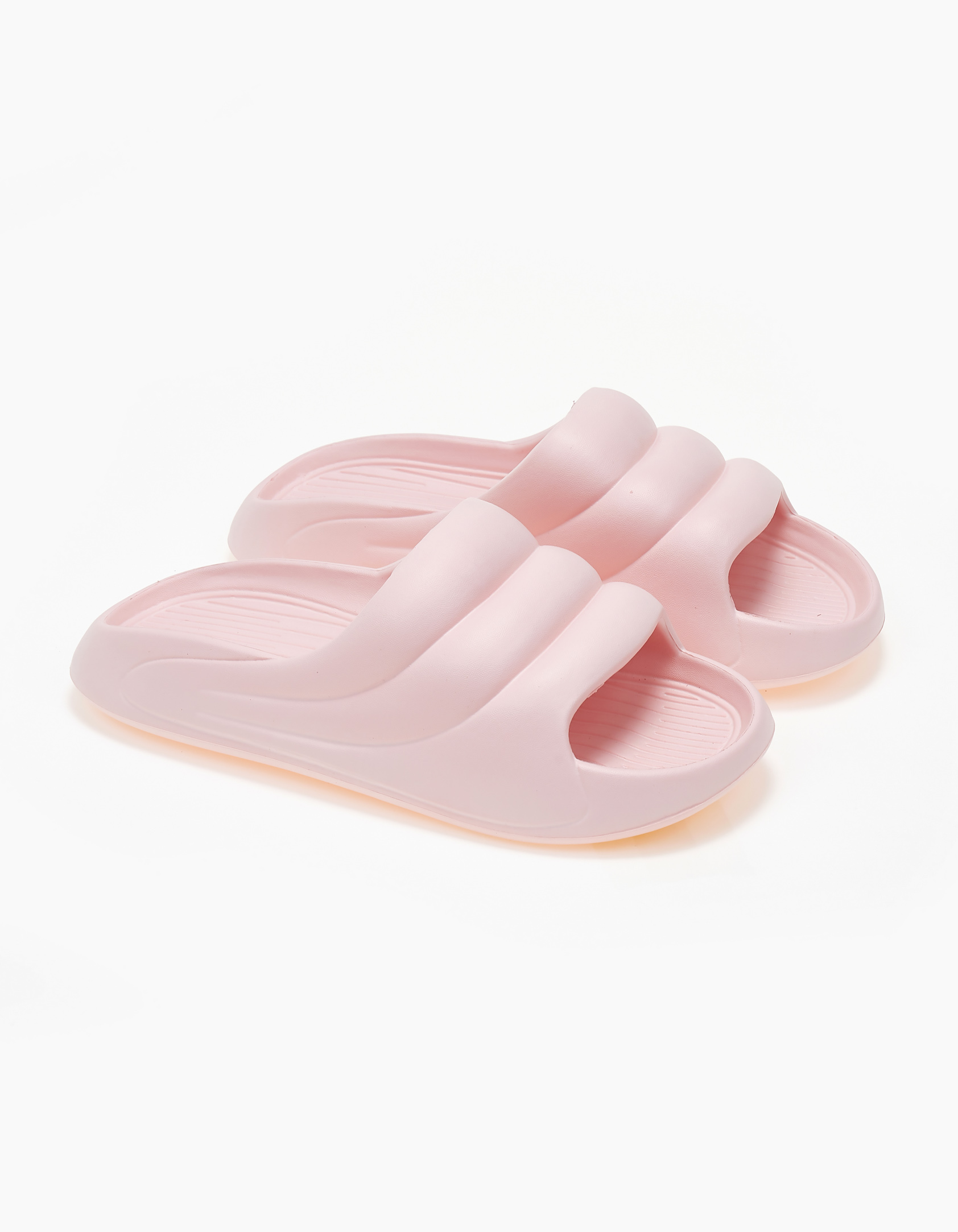 Γυναικεία slides με ανάγλυφο σχέδιο - Ροζ