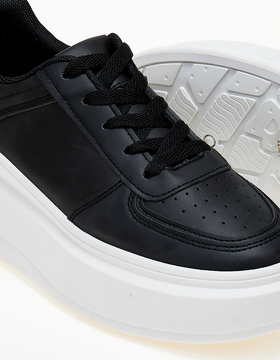 Sneakers με ψηλή σόλα - Μαύρο φωτογραφία