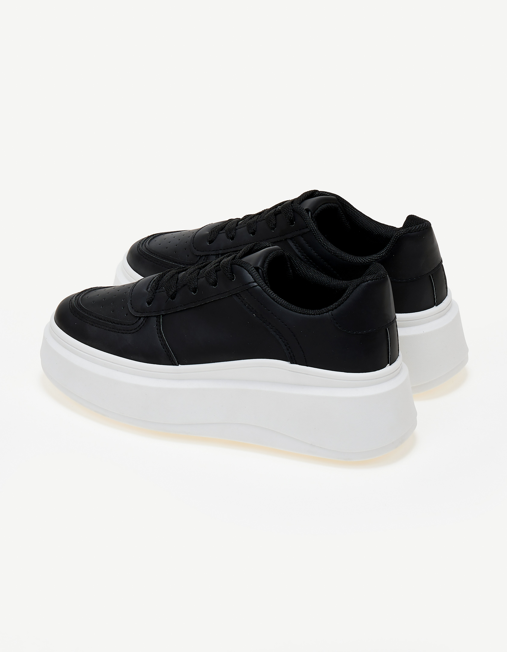 Sneakers με ψηλή σόλα - Μαύρο φωτογραφία