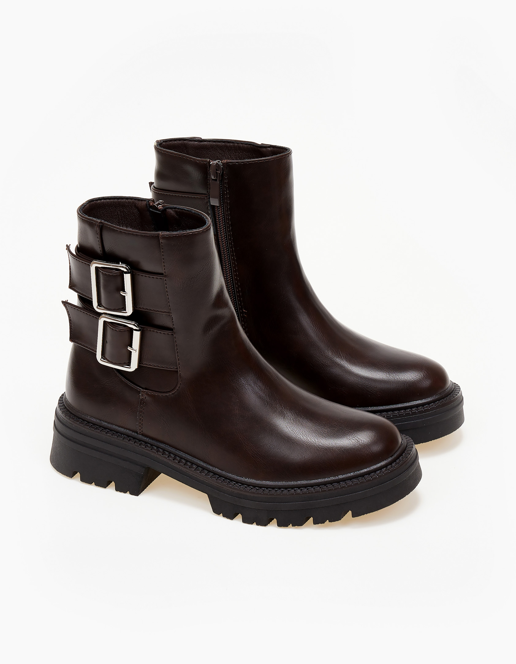 Μποτάκια με τρακτερωτή σόλα - Καφέ φωτογραφία