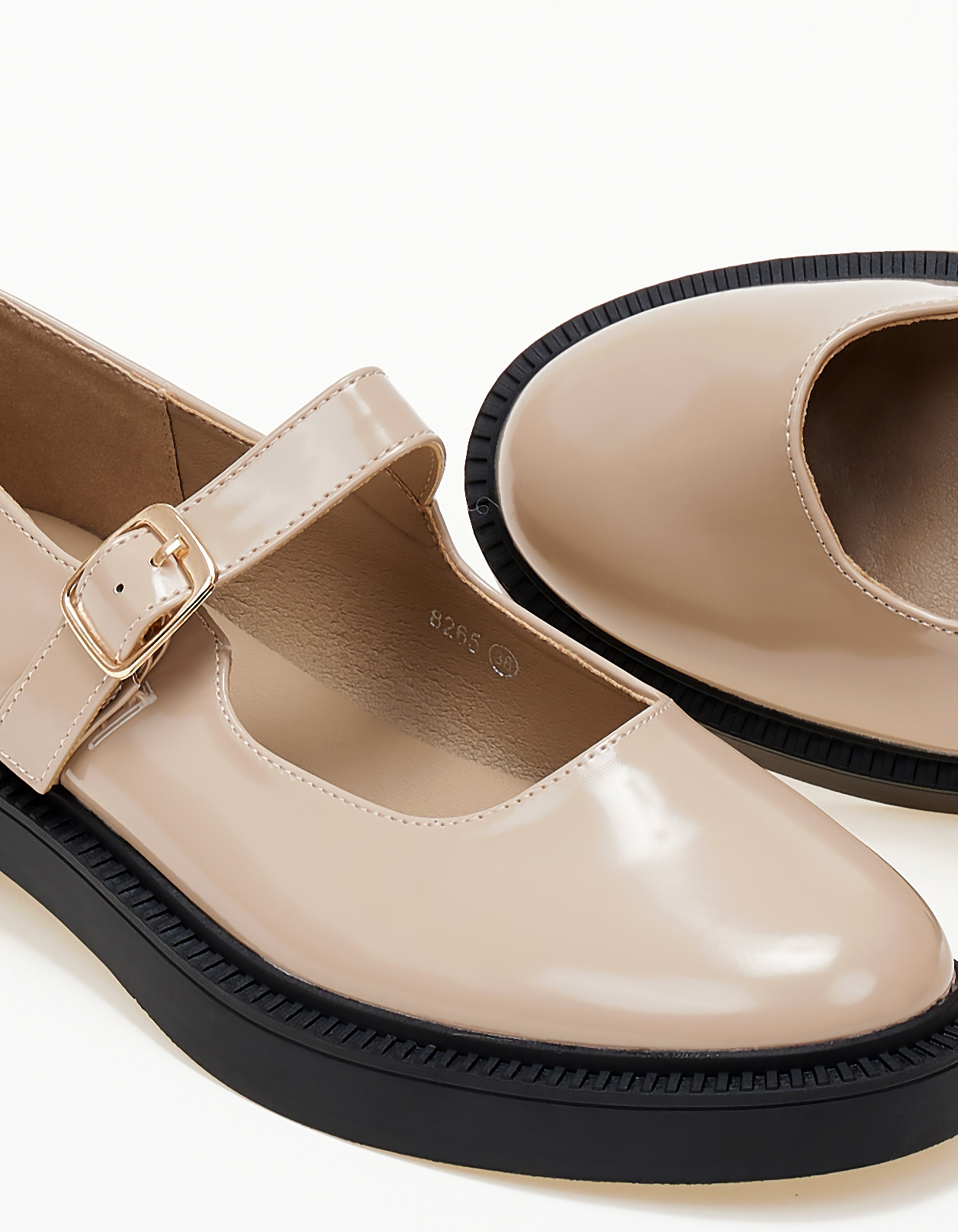 Loafers με μπαρέτα - Μπεζ φωτογραφία