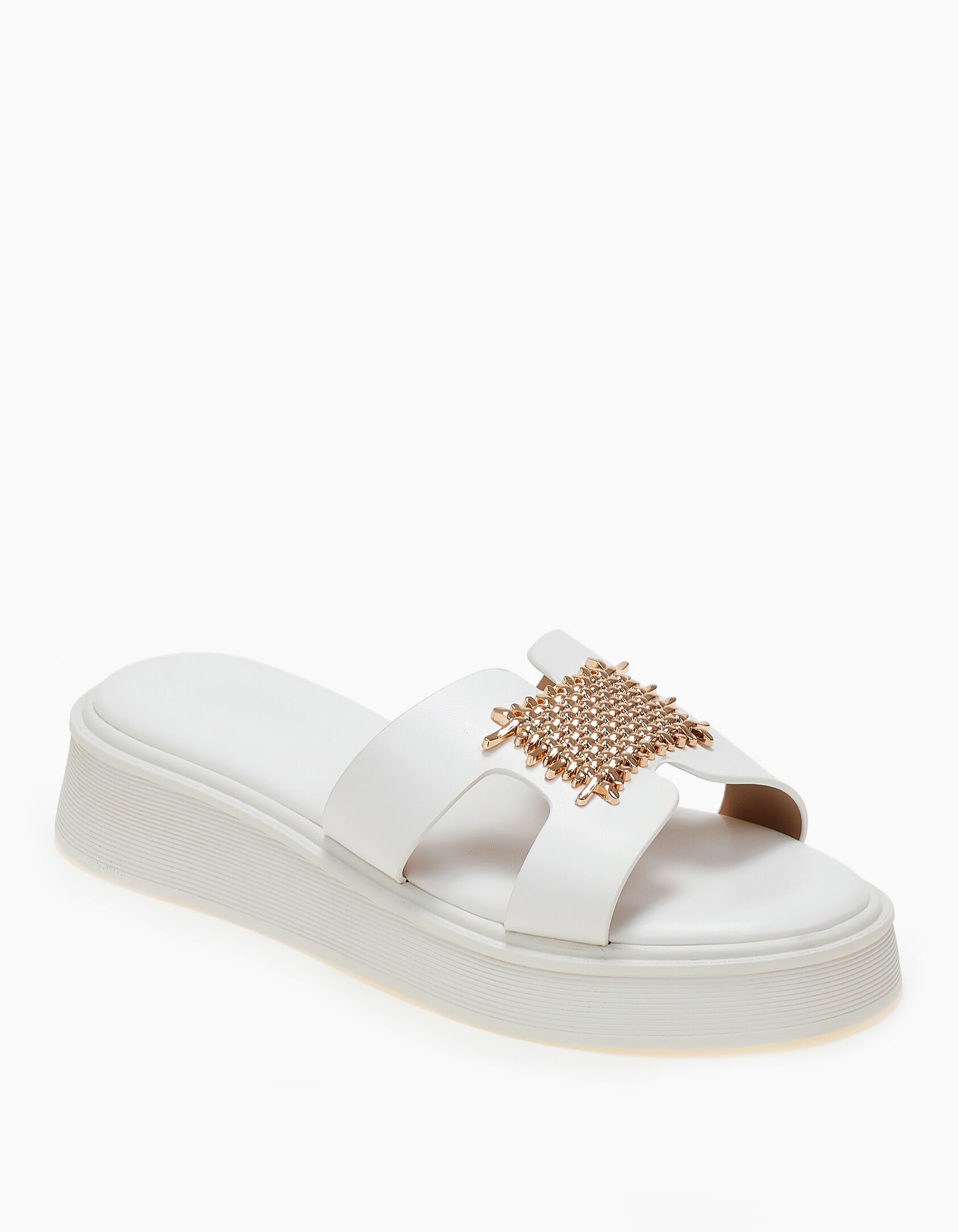 Σανδάλια flatform με μεταλλική λεπτομέρεια - Λευκό