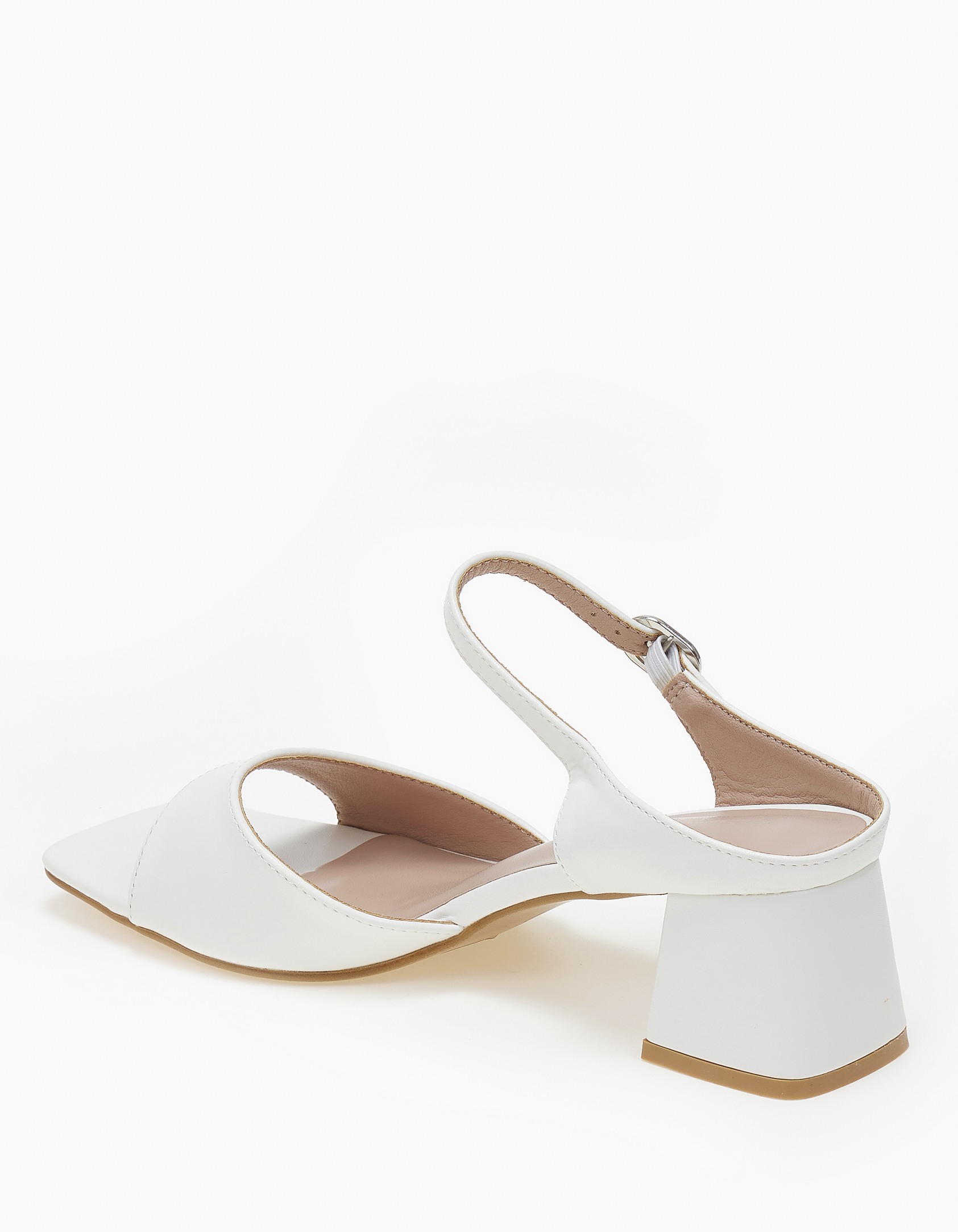 Πέδιλα - mules σε καρέ γραμμή με χοντρό τακούνι - Λευκό φωτογραφία