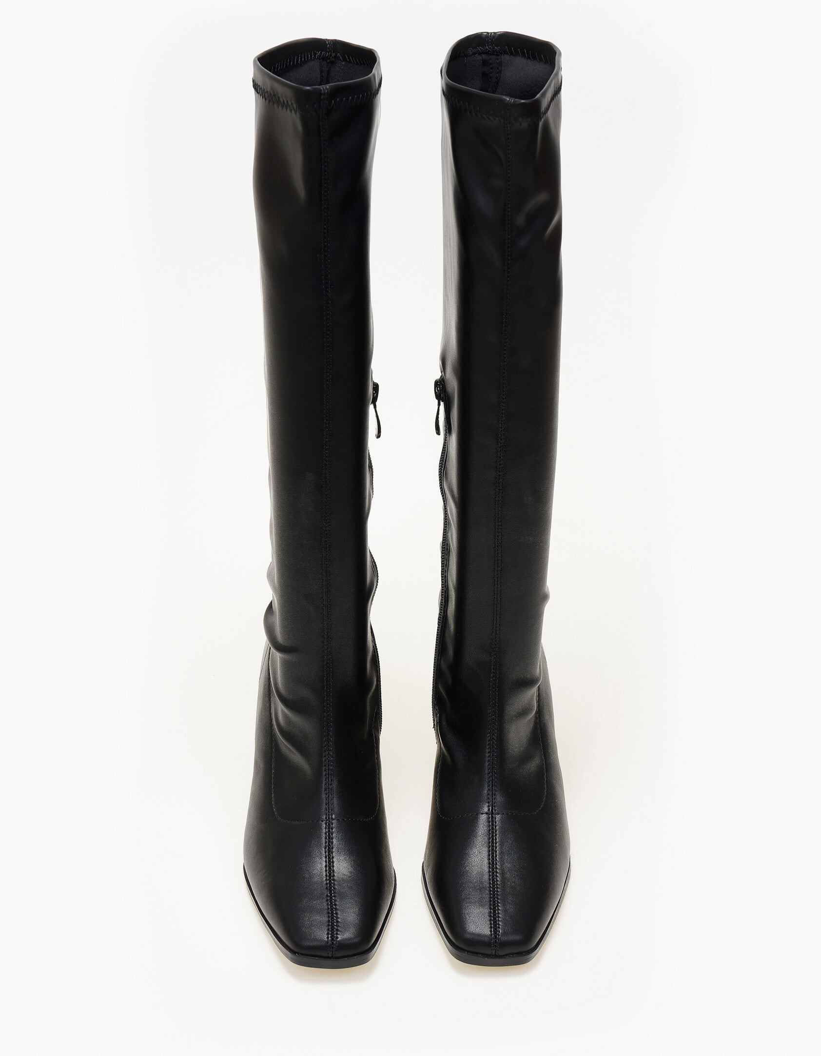 Μπότες με ιδιαίτερο τακούνι - Μαύρο φωτογραφία