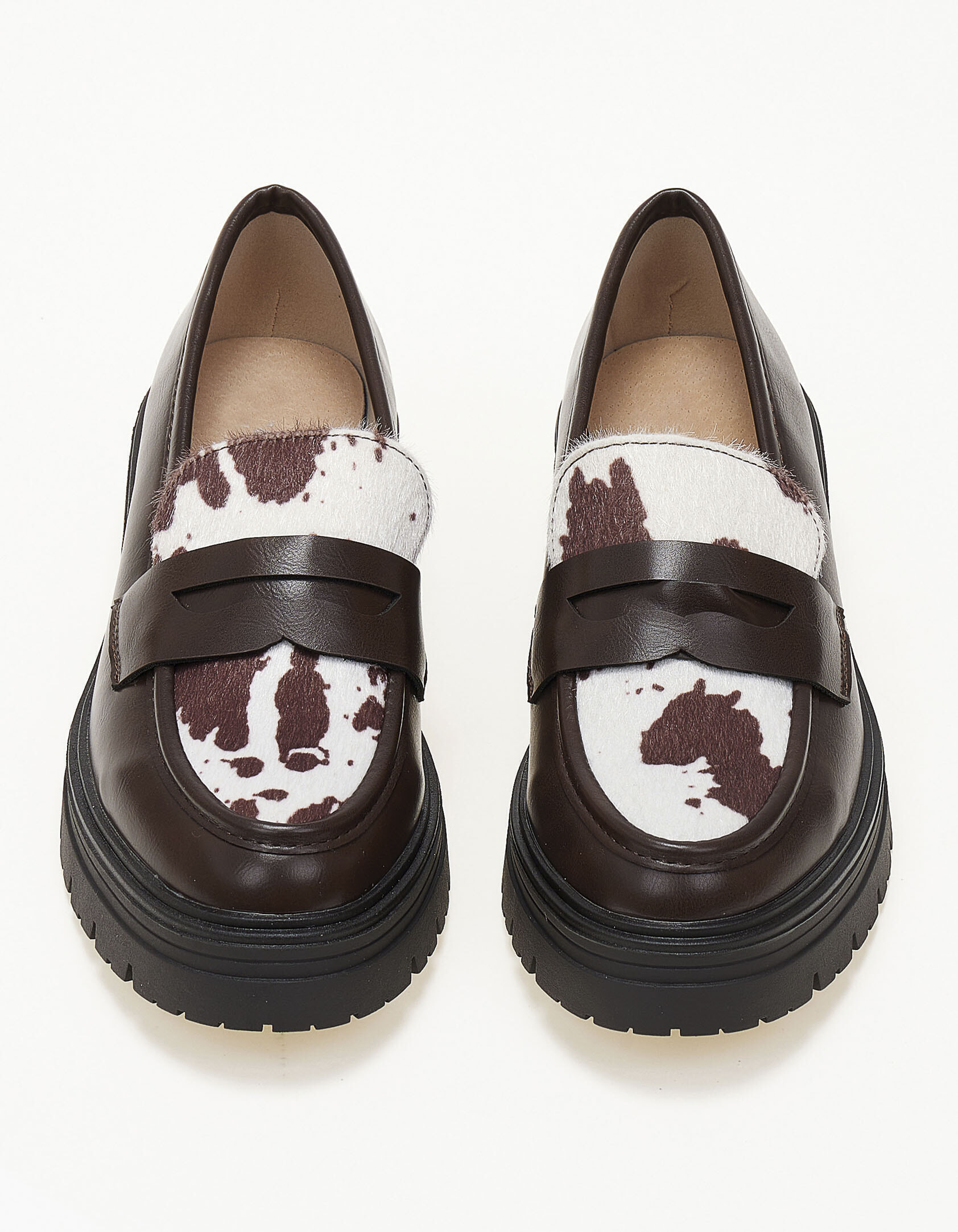 Loafers με λεπτομέρια cow - Καφέ φωτογραφία