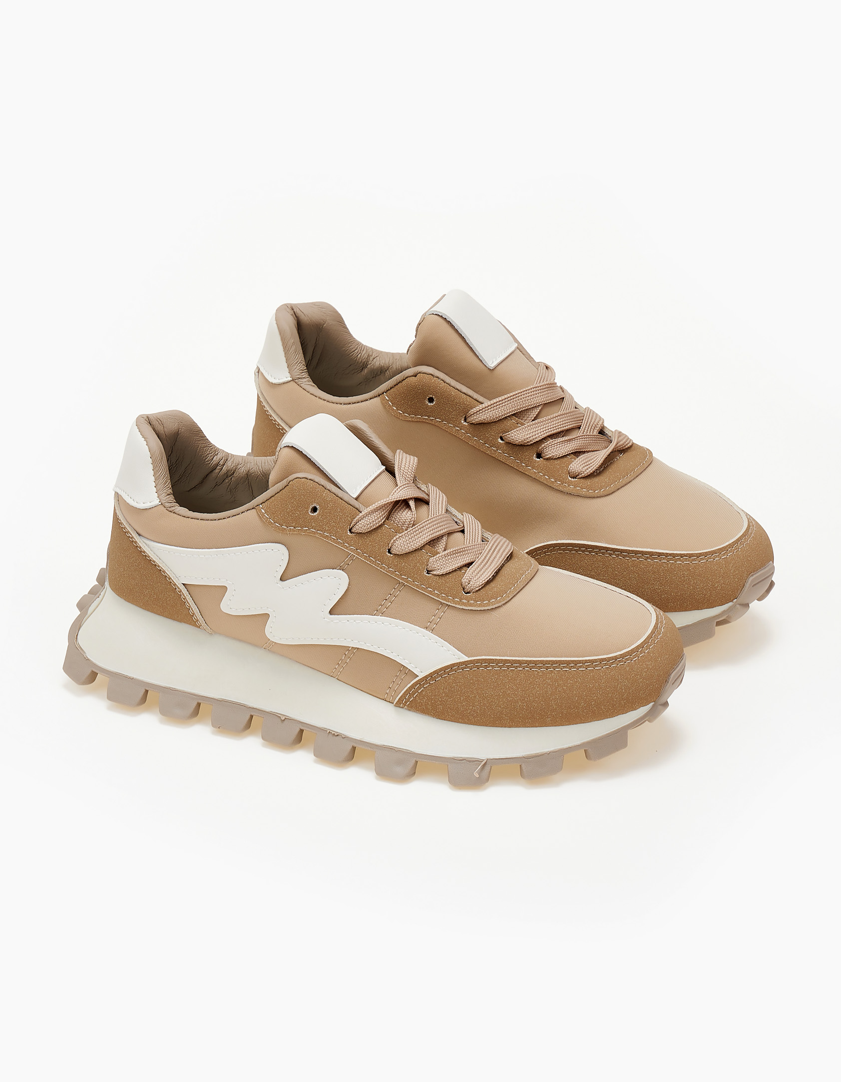 Sneakers με τρακτερωτή σόλα - Πούρο