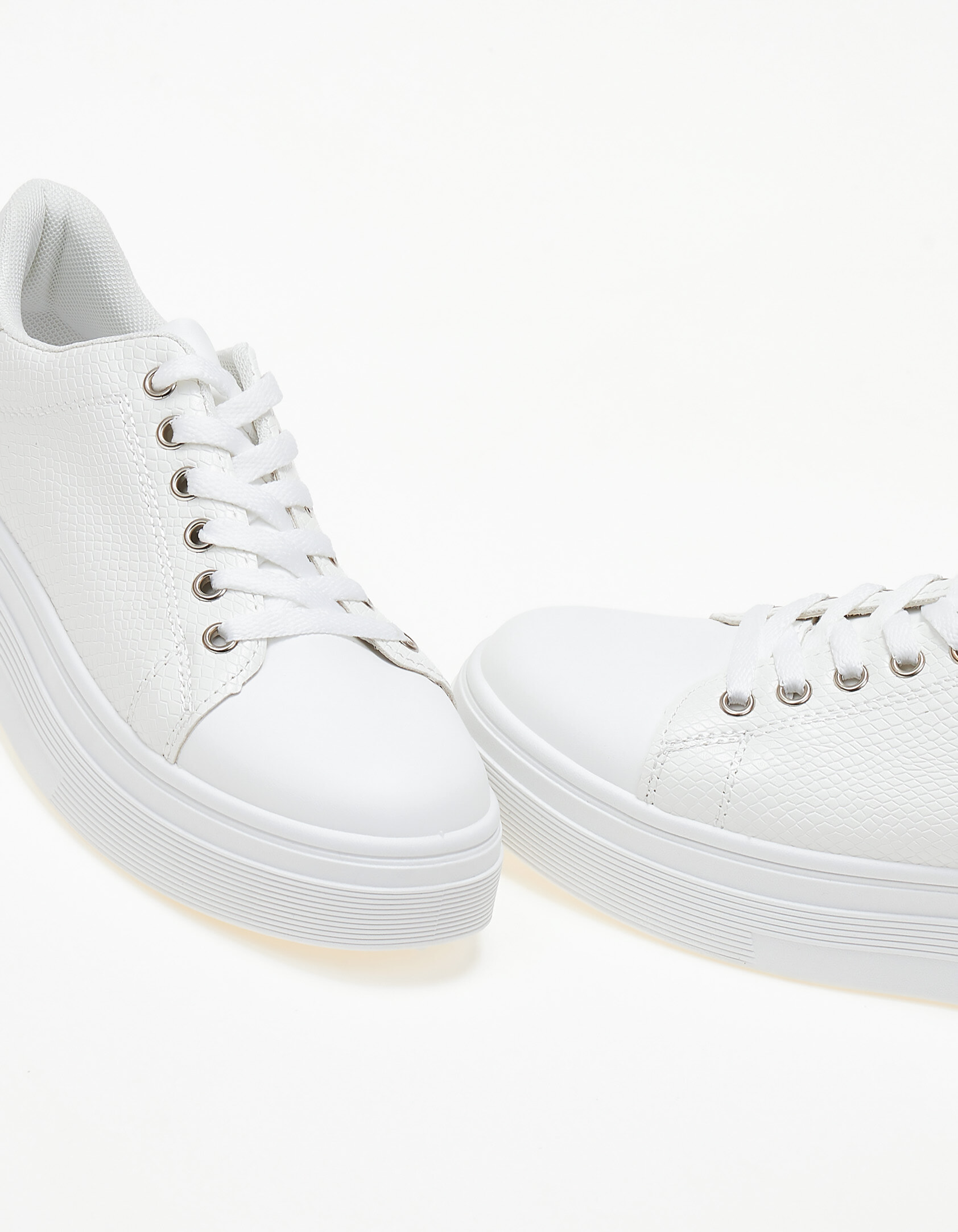 Γυναικεία sneakers δίσολα - Λευκό φωτογραφία