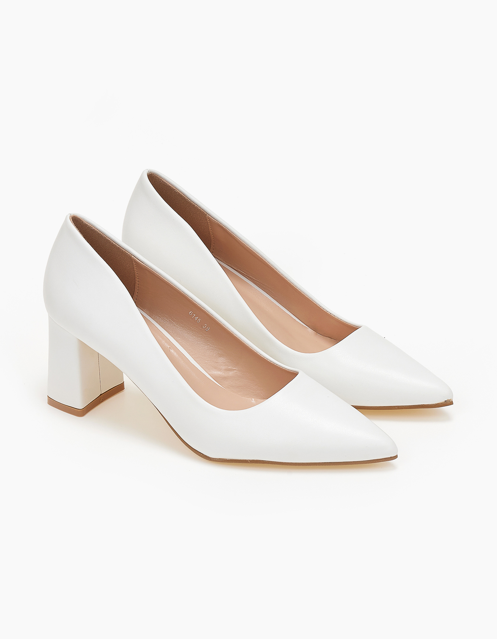 Μυτερές γόβες με χοντρό τακούνι - Λευκό