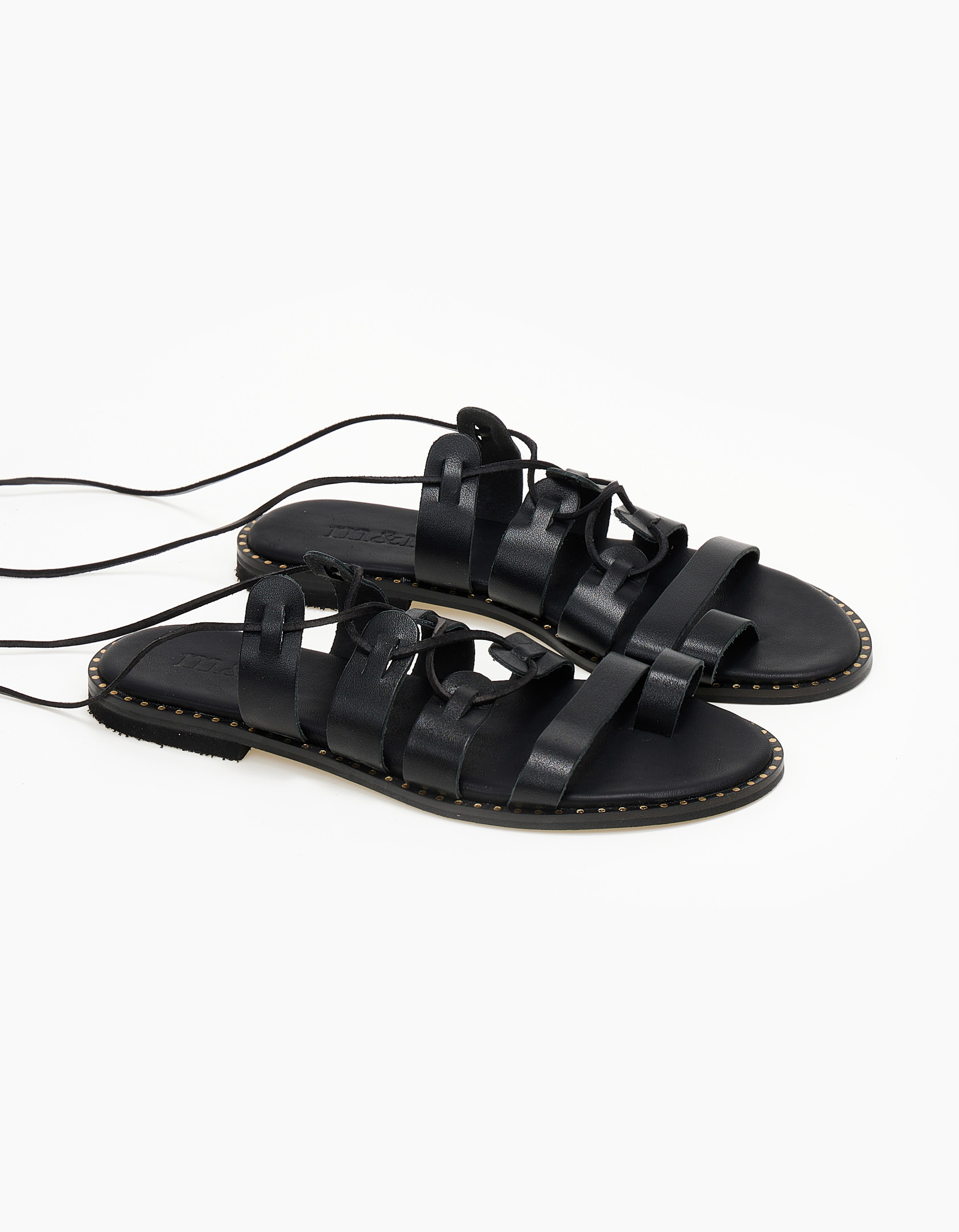 Lace up δερμάτινα σανδάλια με toe ring - Μαύρο