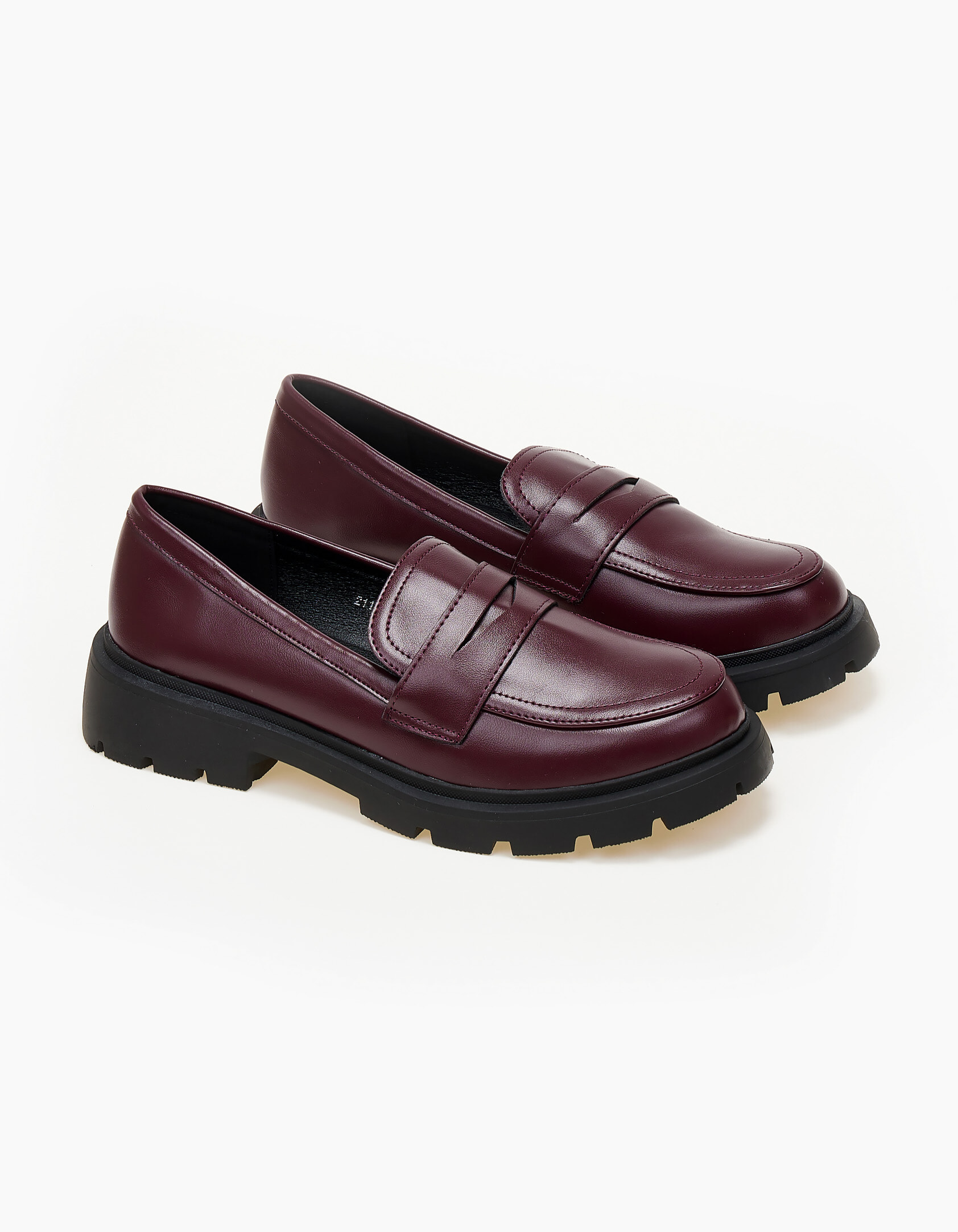 Loafers με τρακτερωτή σόλα - Μπορντώ