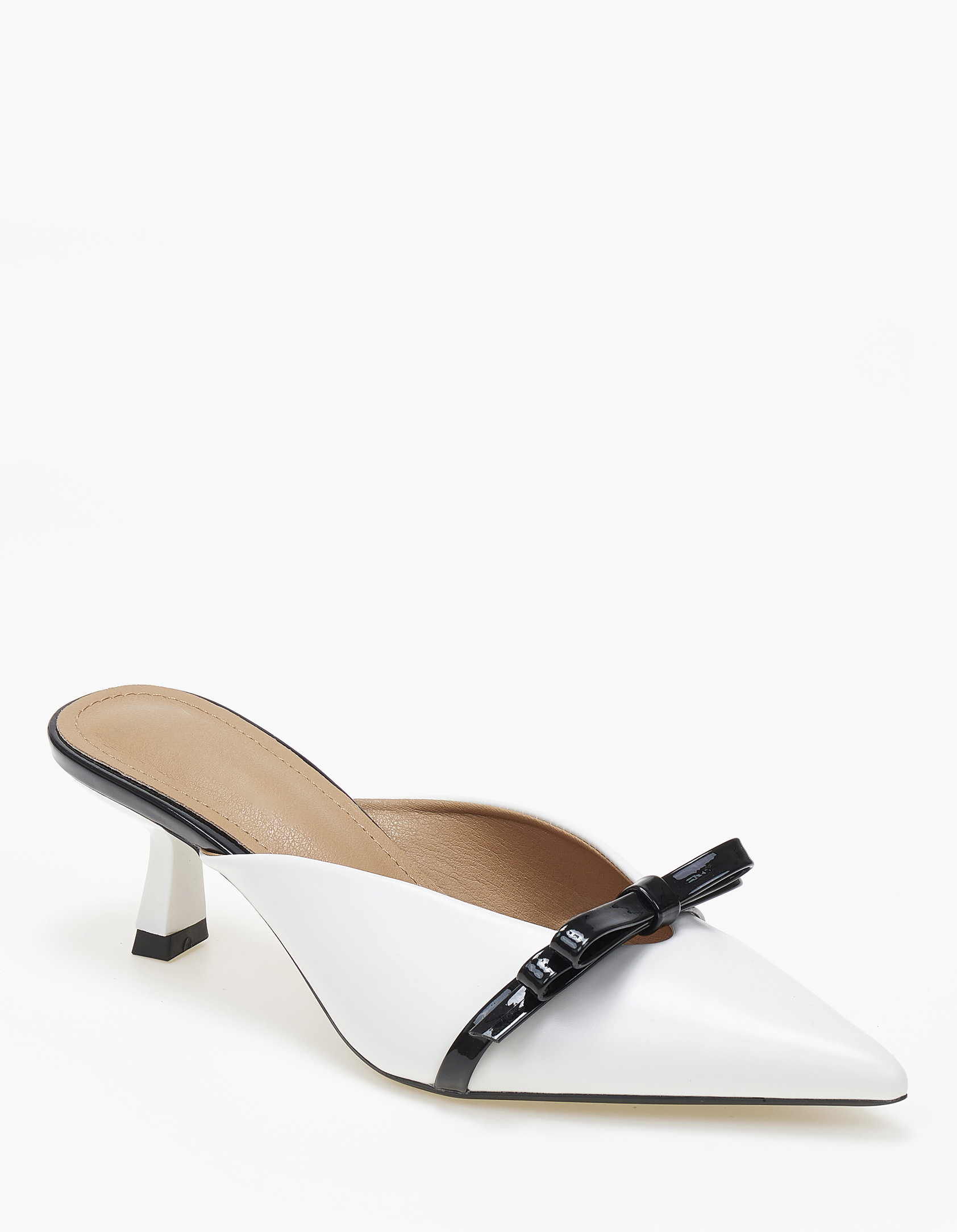 Issue Mules μυτερά με λεπτό τακούνι και ιδιαίτερο φιογκάκι - Λευκό