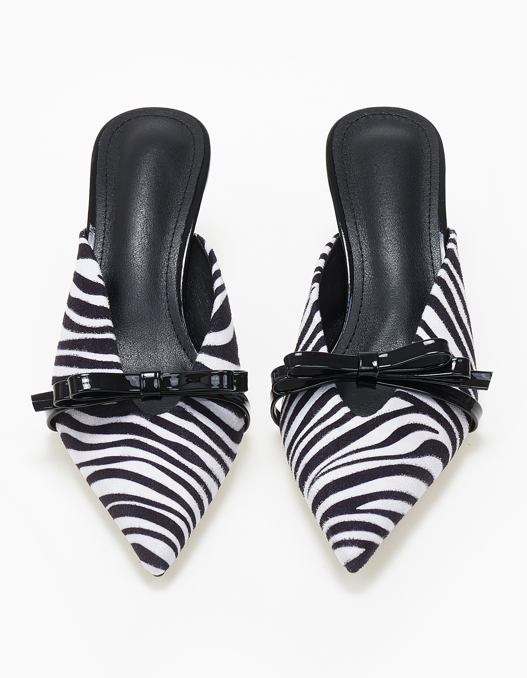 Mules μυτερά με λεπτό τακούνι και ιδιαίτερο φιογκάκι - Zebra φωτογραφία
