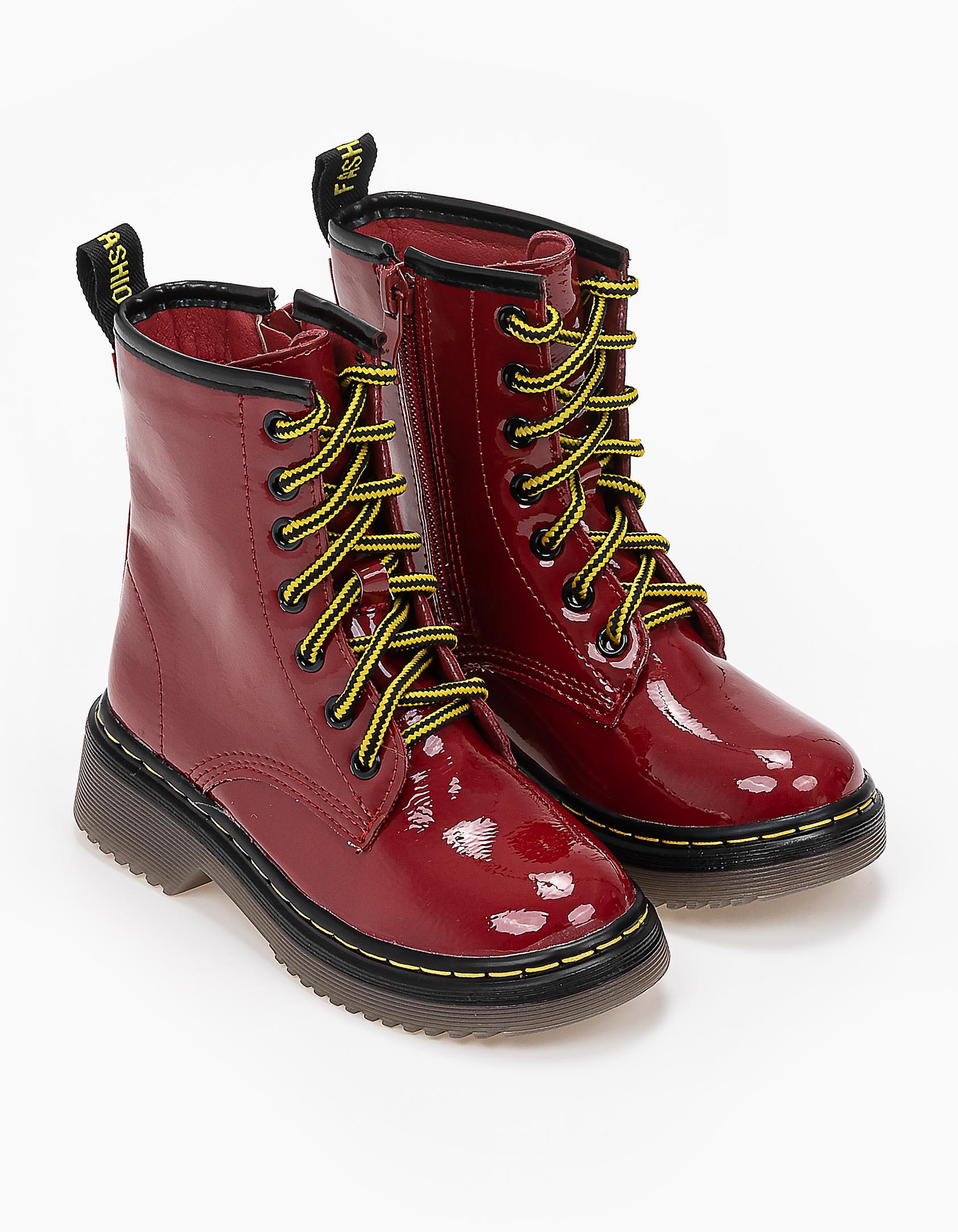 Παιδικά αρβυλάκια λουστρίνι με εξώραφα και tag - Κόκκινο