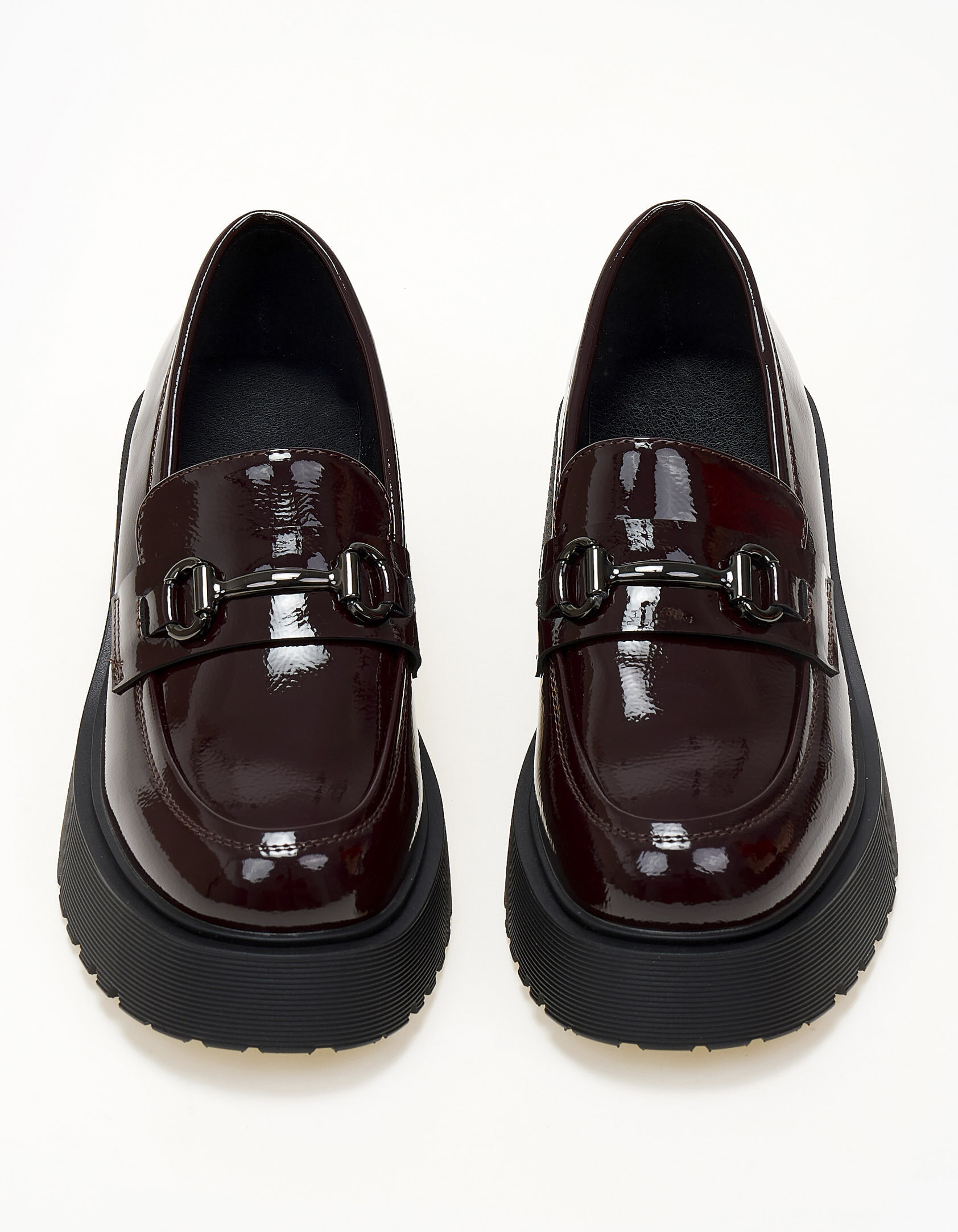 Ψηλά loafers με αγκράφα - Μπορντώ φωτογραφία