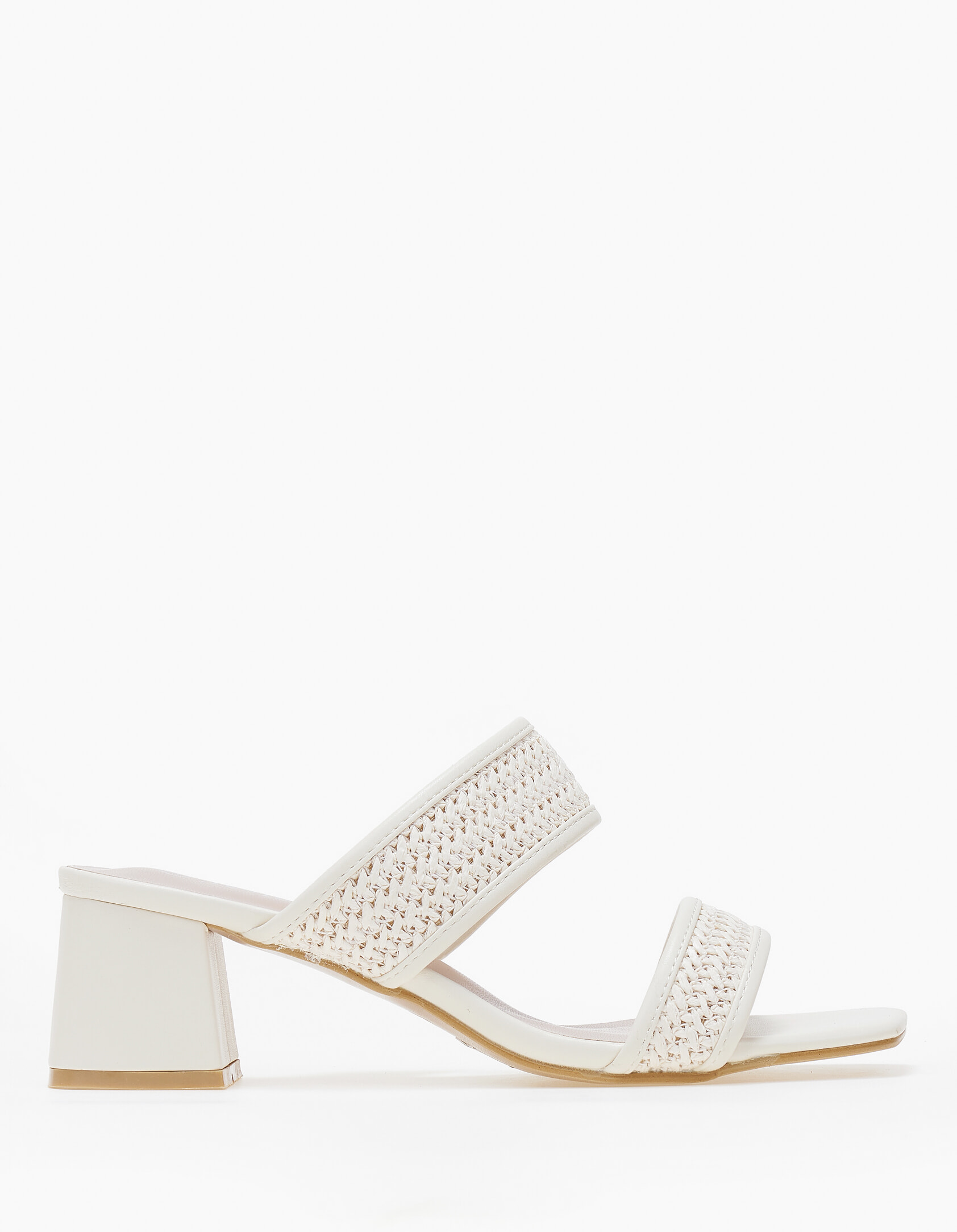 Χαμηλά mules με χοντρό τακούνι και σχέδιο ψάθας - Μπεζ φωτογραφία