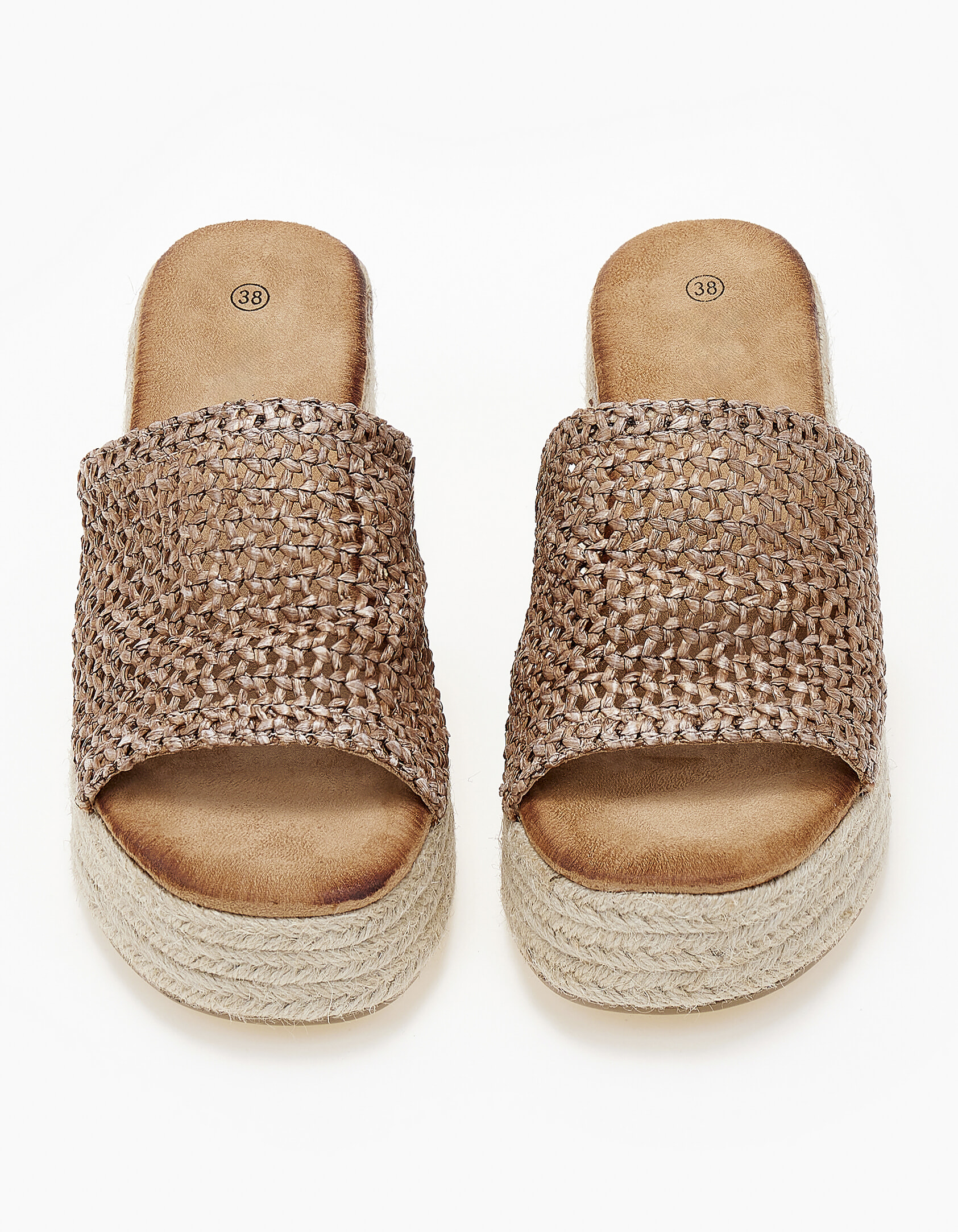 Εσπαντρίγιες πλατφόρμες με πλεκτό σχέδιο ψάθας - Πούρο φωτογραφία