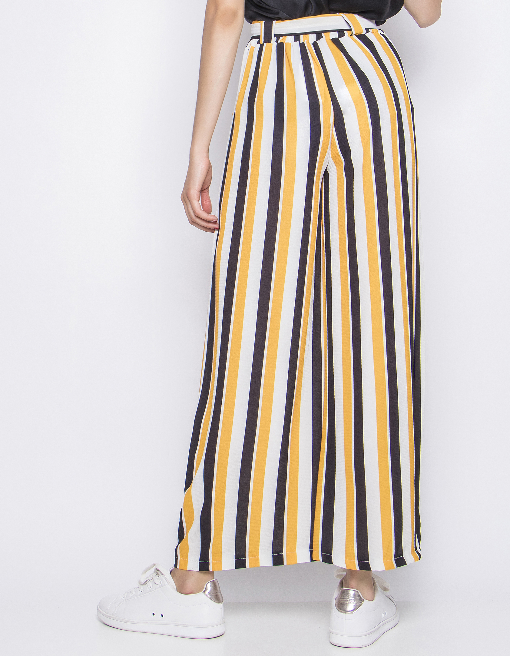 Rige Pantelona Me Zwnh Issue By Bozikis Spiraggelos