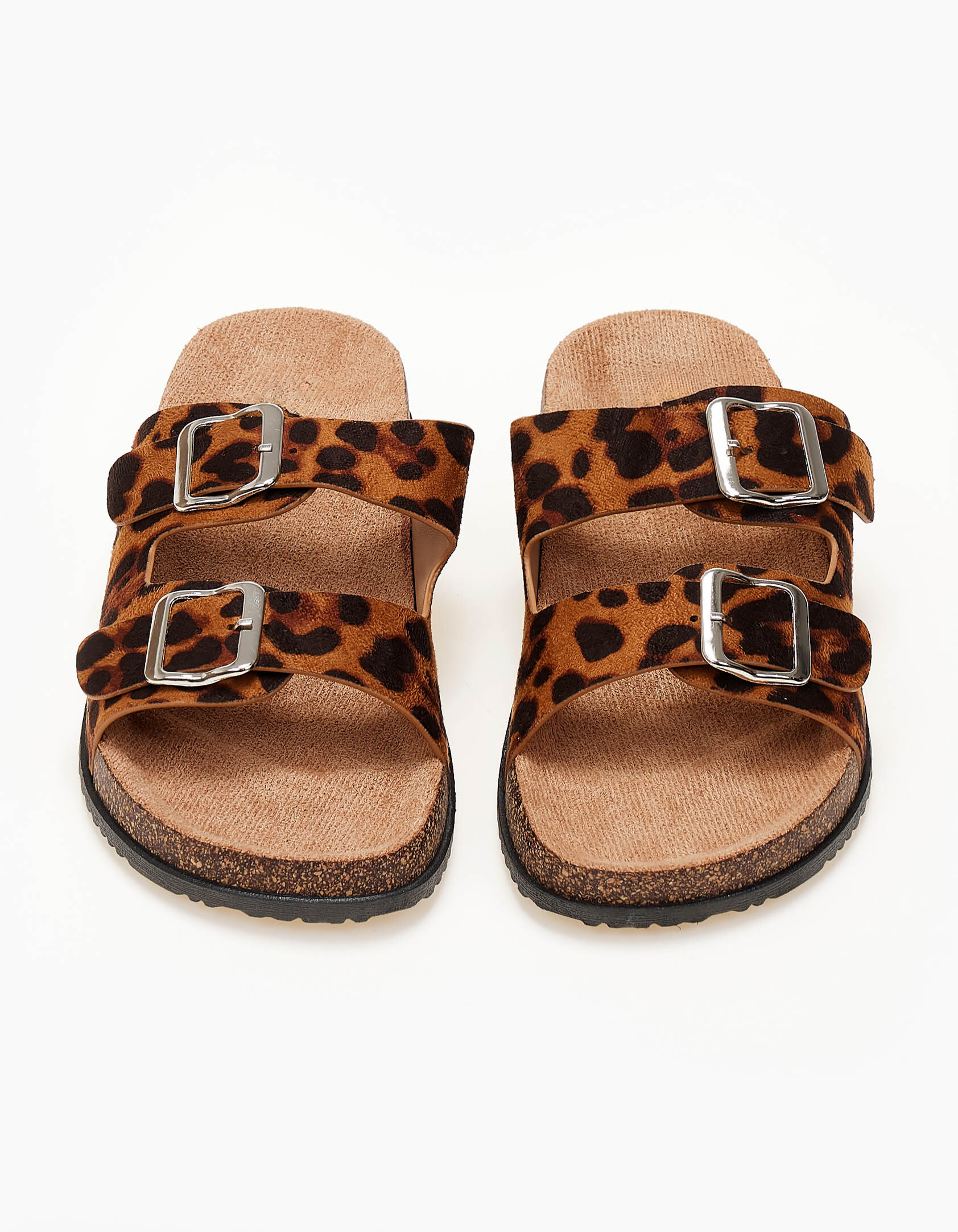 Σανδάλια με suede υφή και αγκράφες - Λεοπάρ φωτογραφία