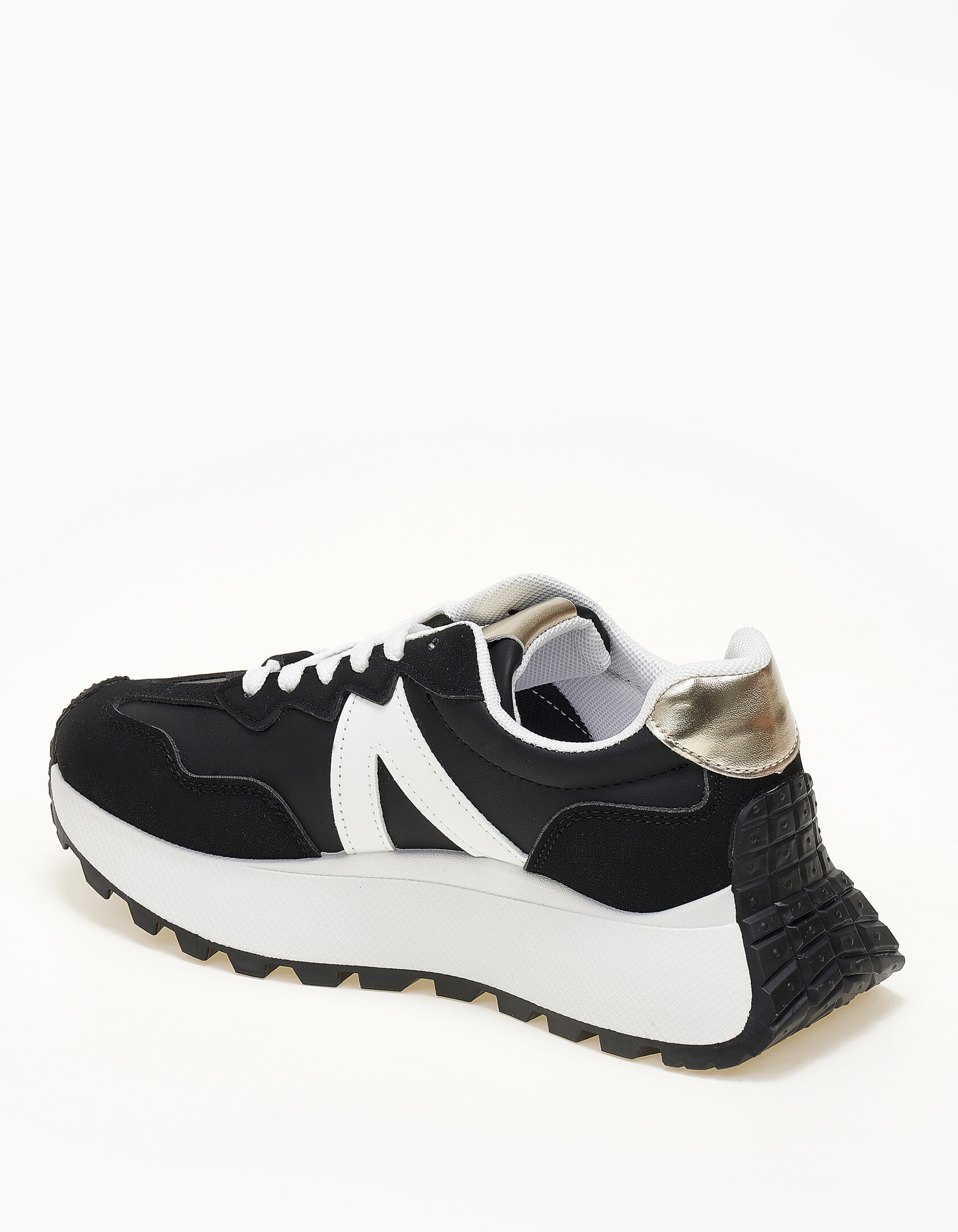 Sneaker με διχρωμία και chuncky σόλα - Μαύρο φωτογραφία