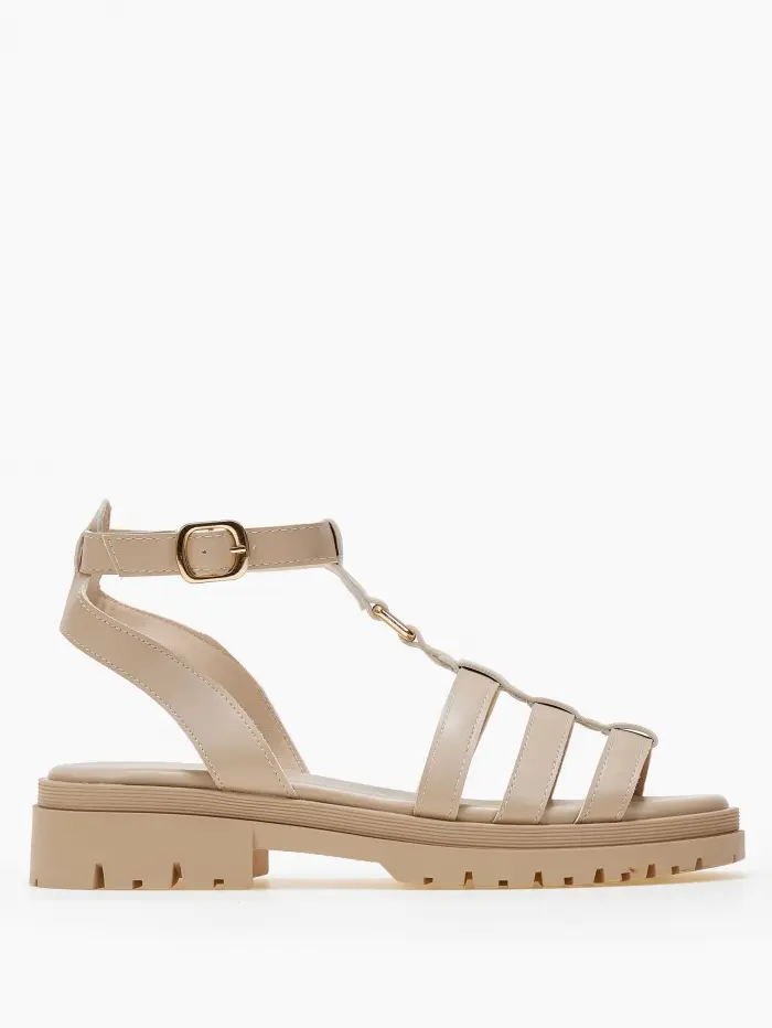 Σανδάλια flatform με τρακτερωτή σόλα
