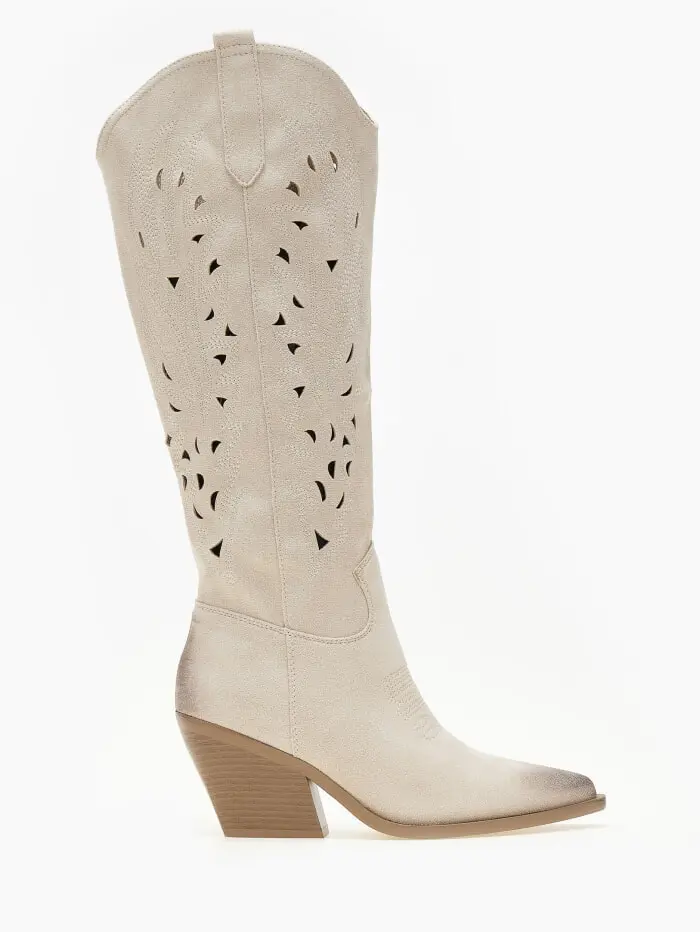Μπότες cowboy με κέντημα και laser out σχέδιο