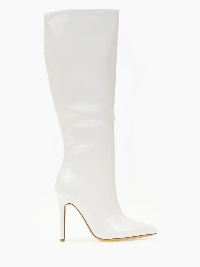 Μπότες λουστρίνι με λεπτό τακούνι