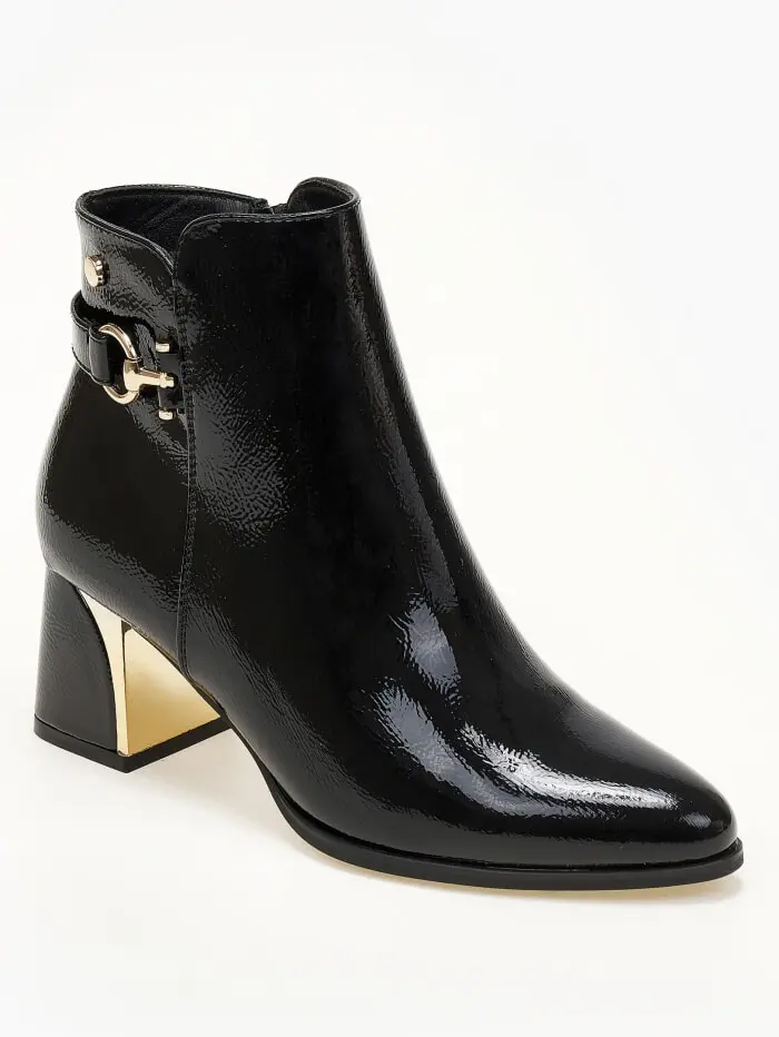 Λουστρίνι ankle boots με χρυσές λεπτομέρεις