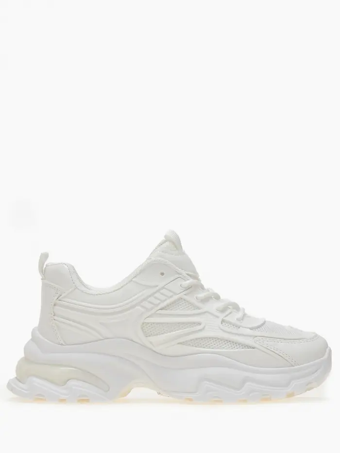 Γυναικεία sneakers με chunky σόλα