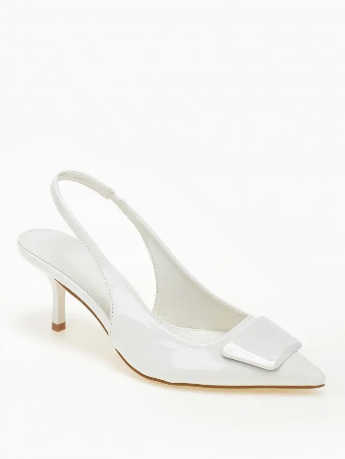 Slingback γόβες με αγκράφα