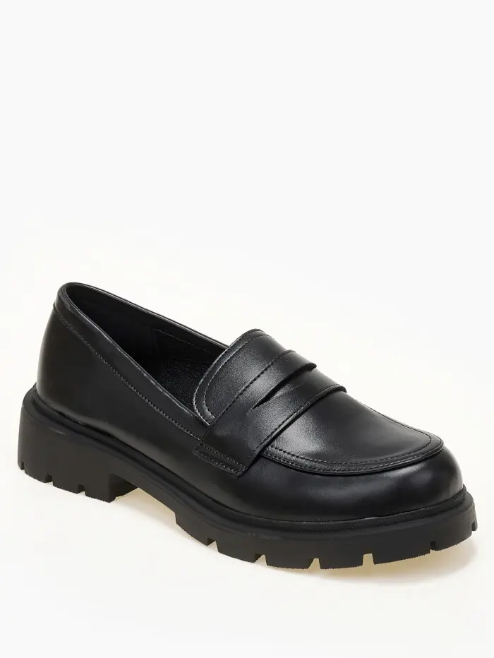 Loafers με τρακτερωτή σόλα