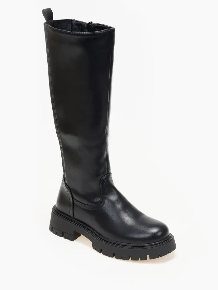 Μπότες με χαμηλό τακούνι και λάστιχο