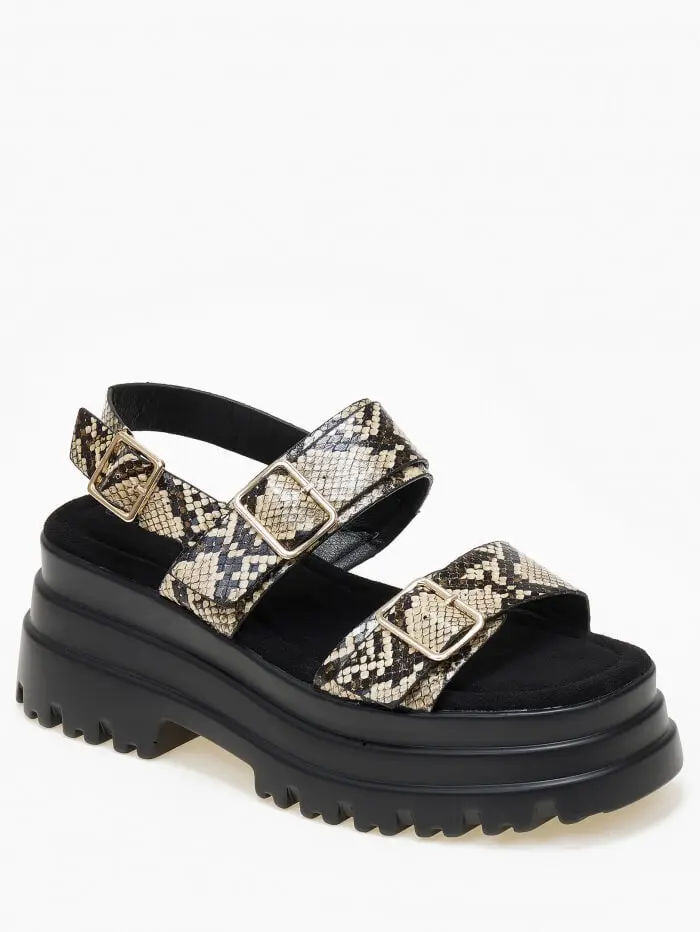 Ψηλά σανδάλια flatform με chunky σόλα