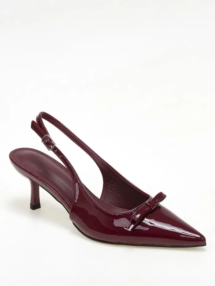 Slingback λουστρίνι γόβες με διακοσμητικό φιόγκο