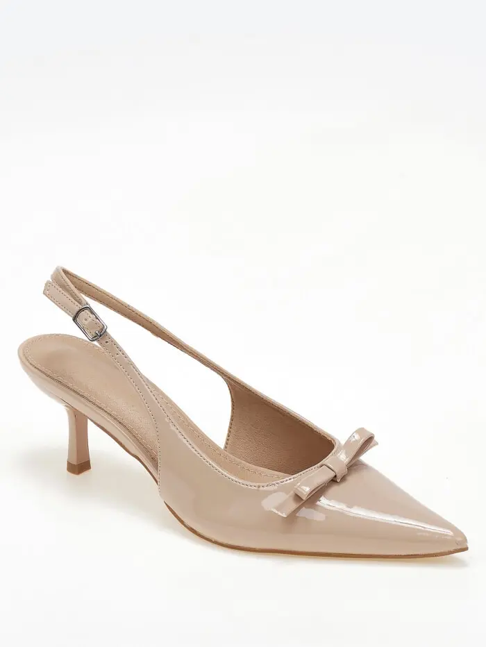 Slingback λουστρίνι γόβες με διακοσμητικό φιόγκο