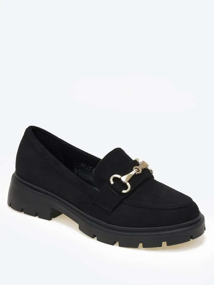 Suede loafers με διακοσμητική αγκράφα